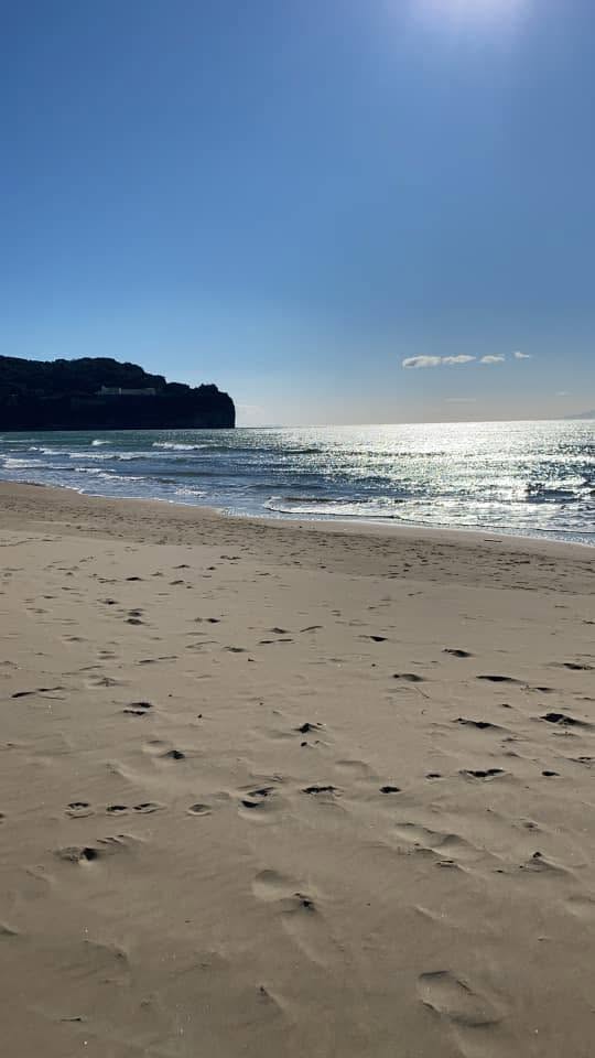 Spiaggia di giorno